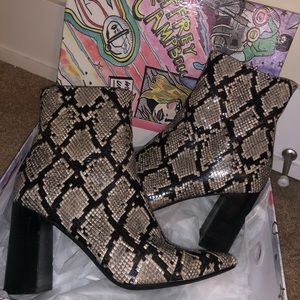 COPY - Jeffrey Campbell Raven Boots